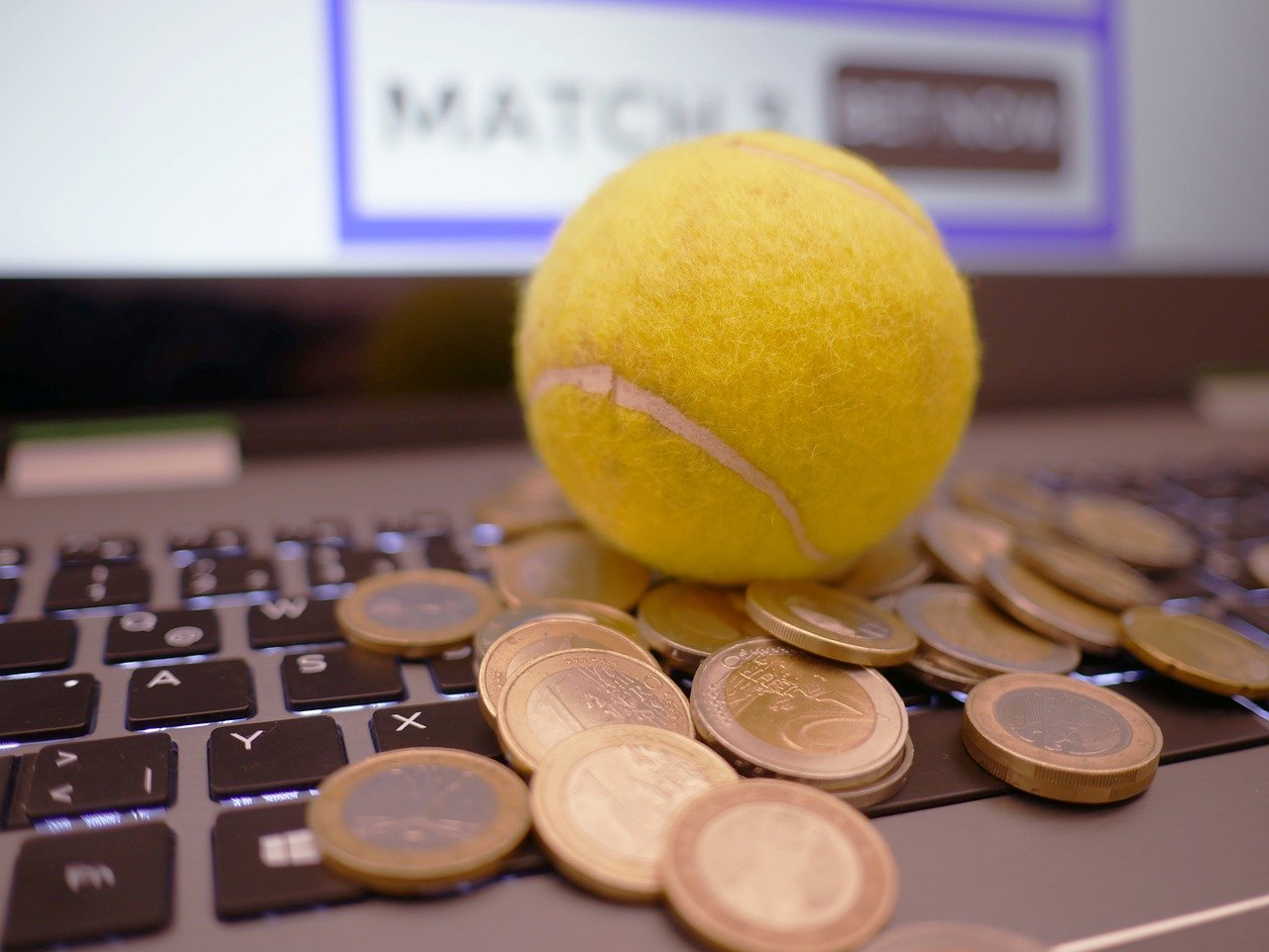 Essential Tips to Consider When Gambling Online